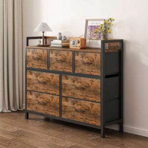 Rustikálna hnedá komoda so 7 šálmi 98 cm